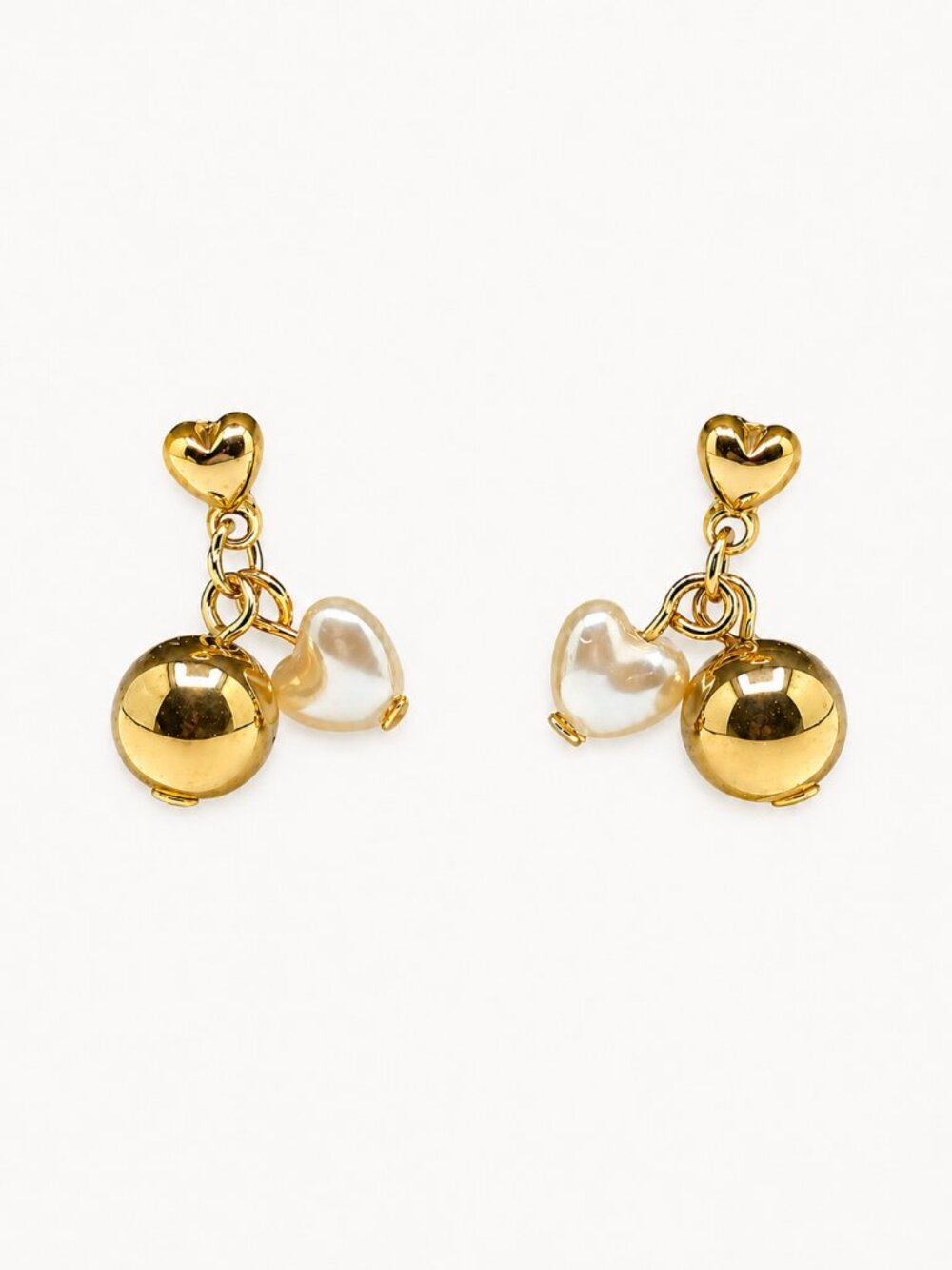 Vintage Y2K Gold Tone Puffy Heart Pearl Charm Drop Earrings